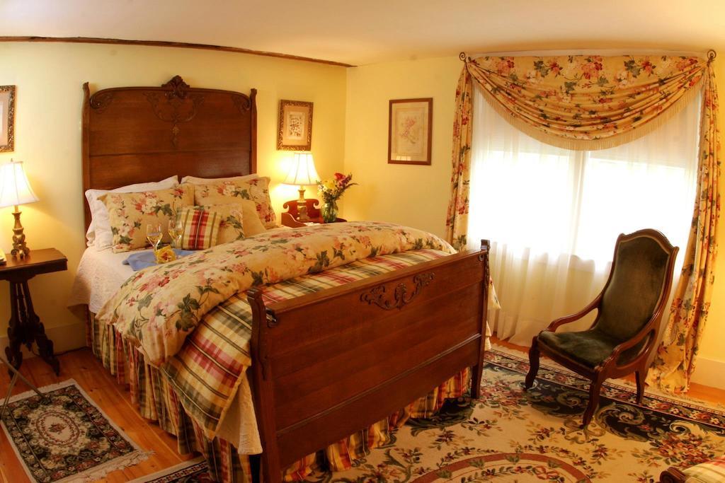 Colby Hill Inn Henniker Extérieur photo