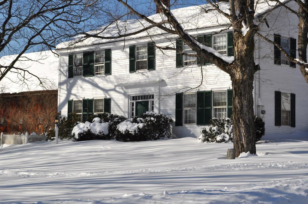 Colby Hill Inn Henniker Extérieur photo